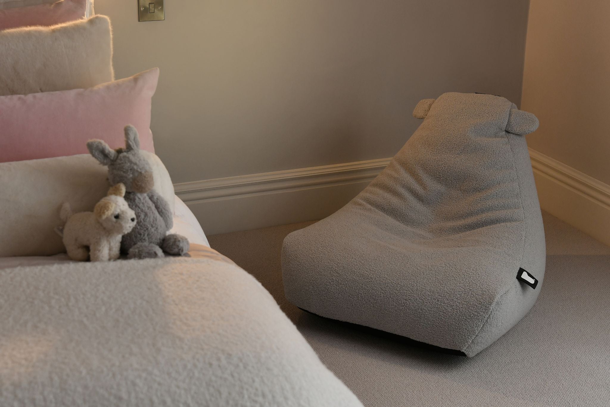 Extreme Lounging Mini B-Bag Soft Grey Teddy Indoor